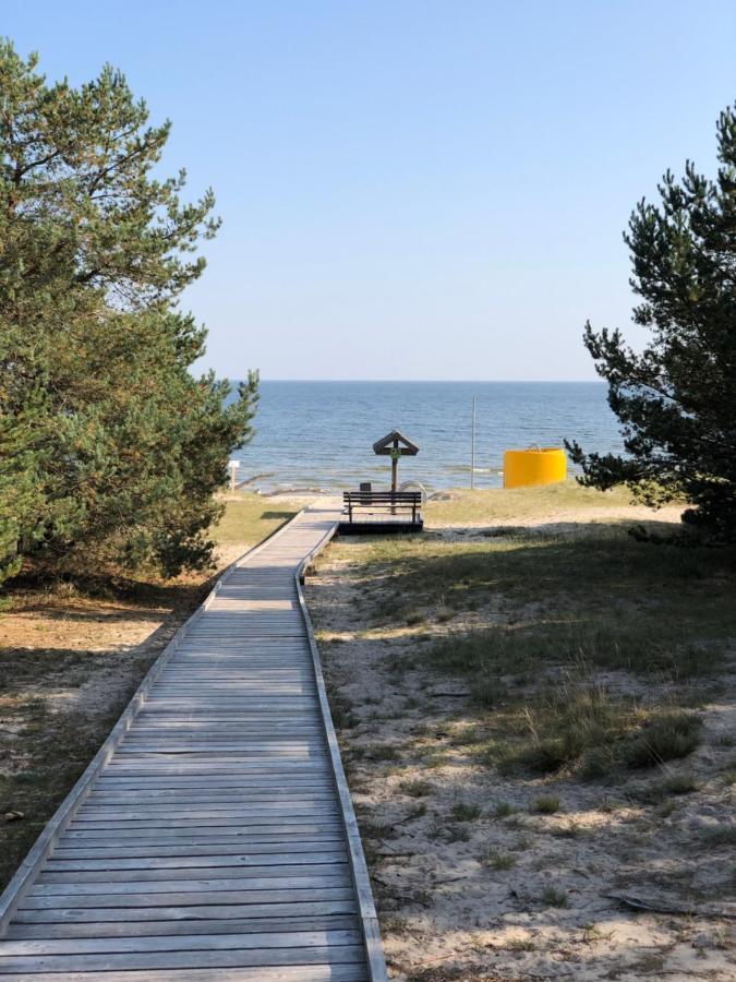 11 Pine View Lejlighed Ķesterciems Eksteriør billede
